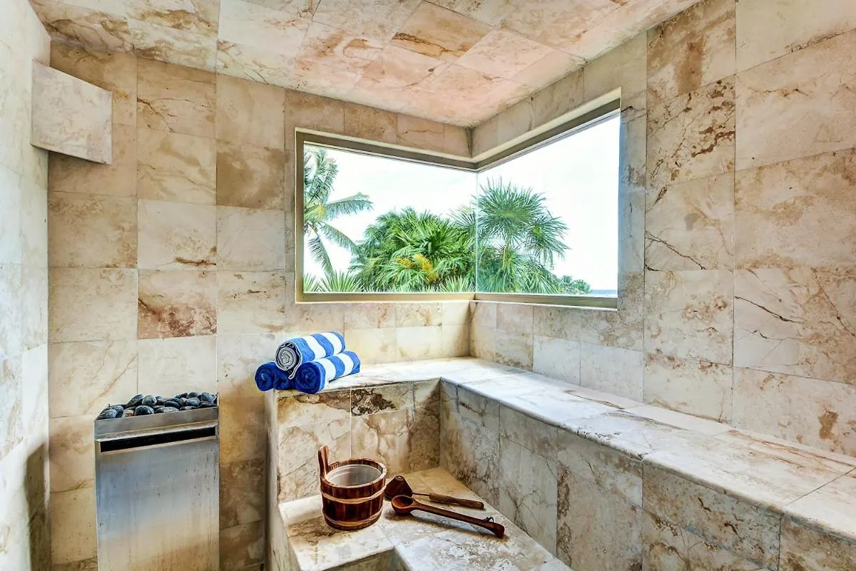 Poblado De Apoyo Diamont Villa Sleeps 10 With Pool And Air Con Playa del Carmen Mexico